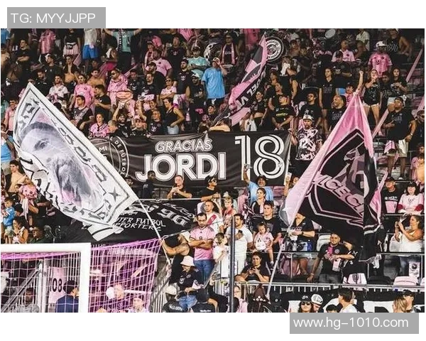 奥尔莫社媒致敬阿尔巴感谢你在球场内外的卓越表现与无私奉献