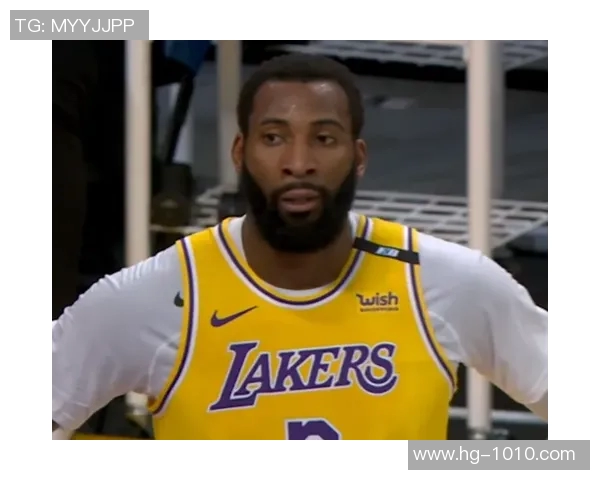 迪文分析球队进攻瓶颈强调快速决策与调动对方防守的重要性